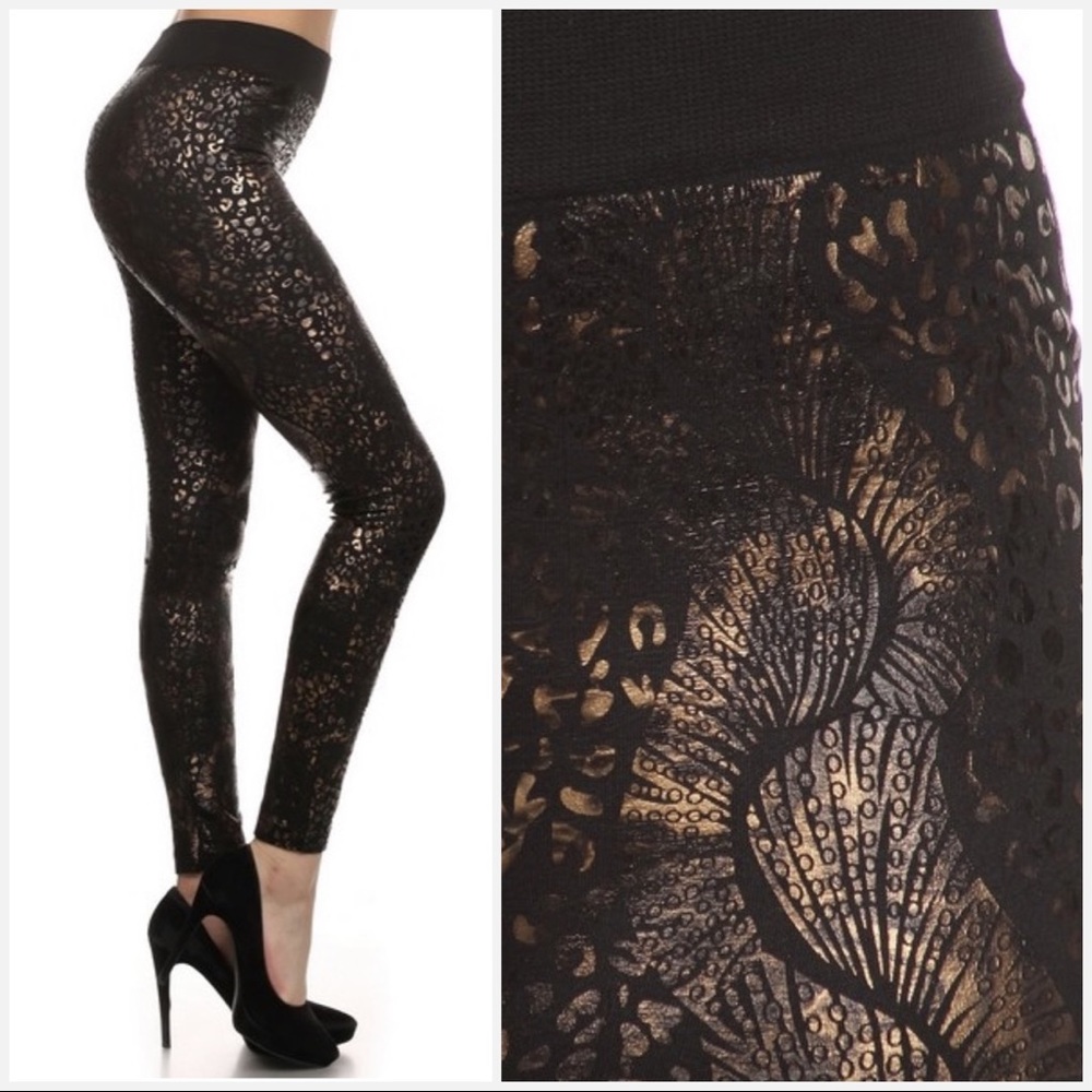 LAST‼️Metallic & Black Fleece Lined Leggings - Picture 3 of 7